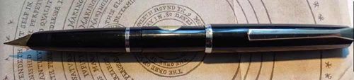 Pelikan Model MK 20 Fountain Pen (pre-1970) - pen