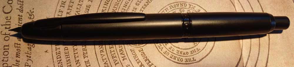 Majohn A1 "Moonman" Retractable Fountain Pen (2022) - pen